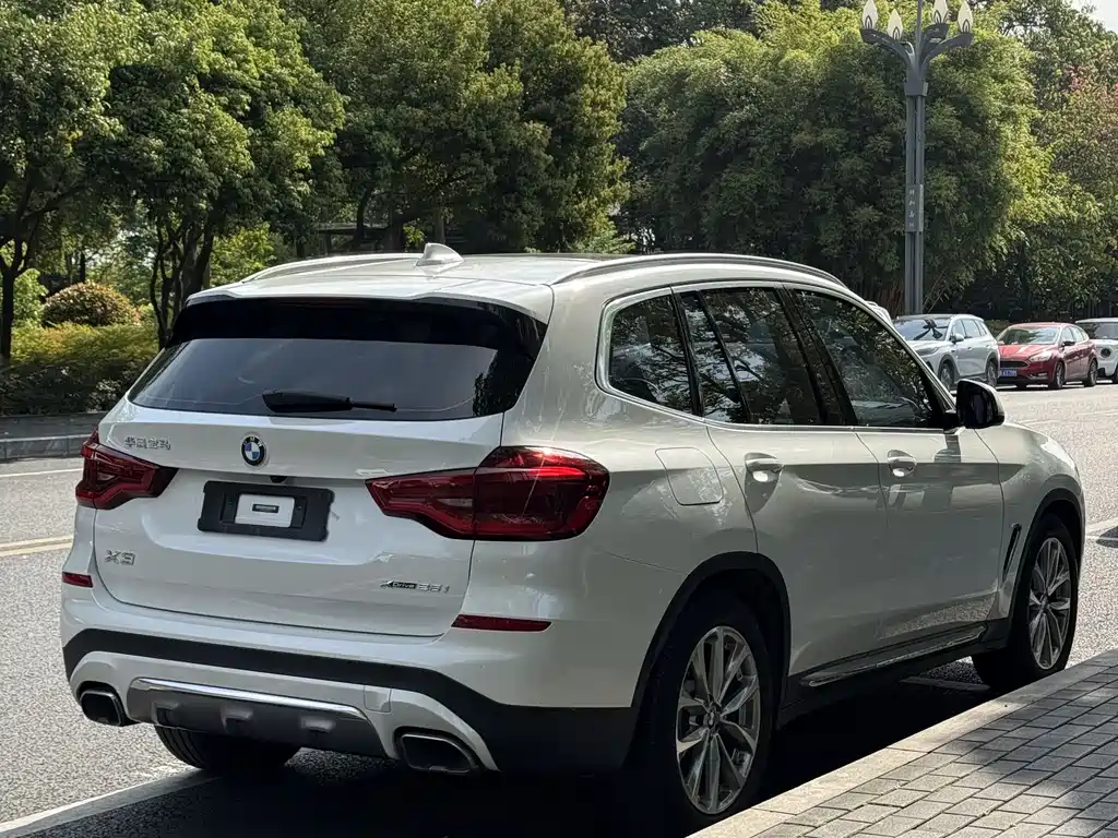 BMW X3 2021 — фото 7