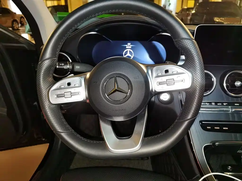 Mercedes-Benz C-Class 2021 — фото 3