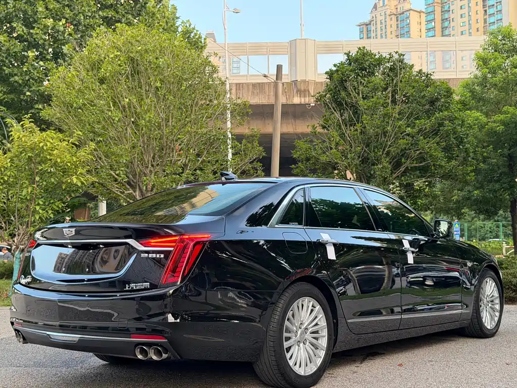 Cadillac CT6 2020 — фото 4