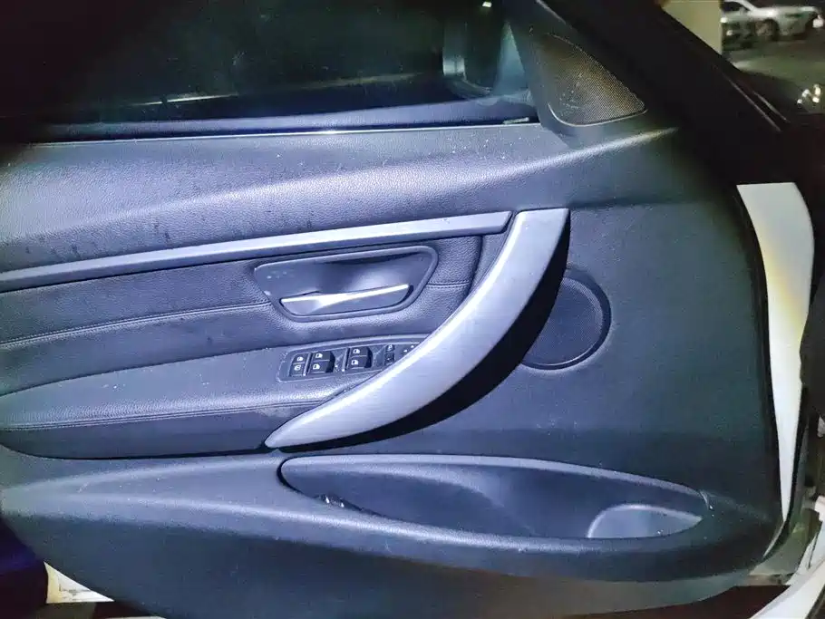 BMW 3 Series 2015