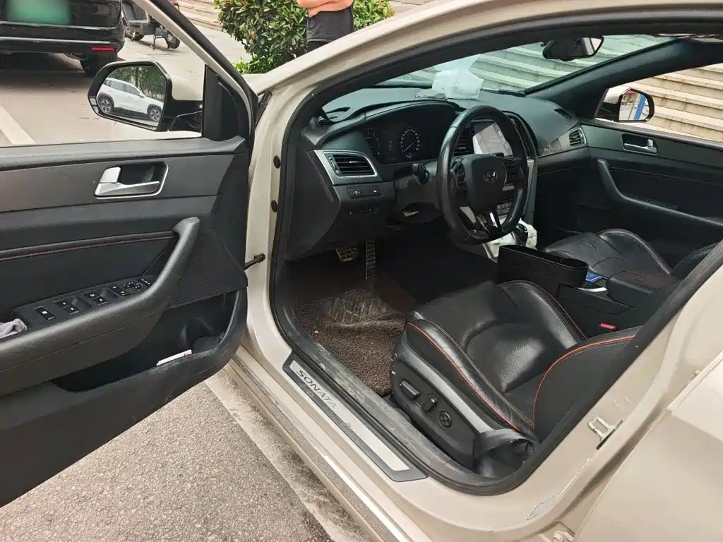 Hyundai Sonata 2015 — фото 14