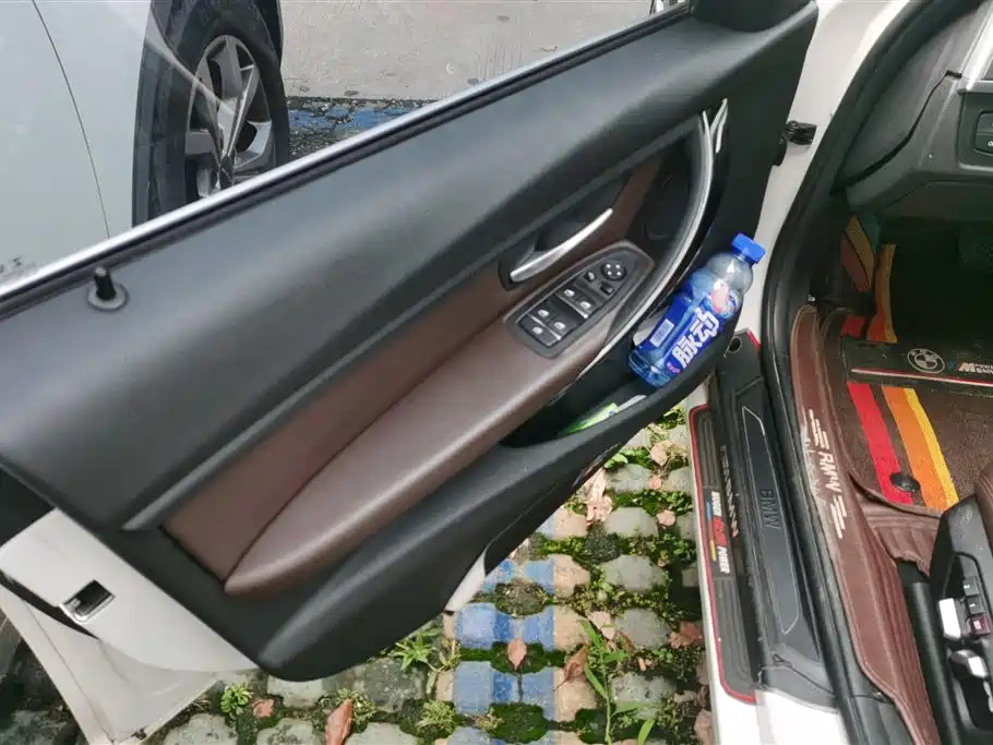 BMW 3 Series 2018
