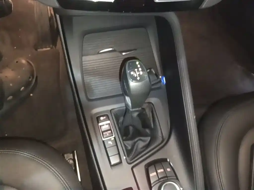 BMW X1 2017 — фото 14