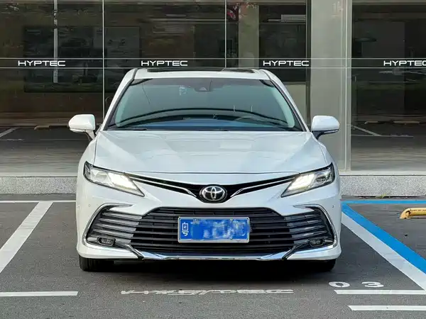 Toyota Camry 2023