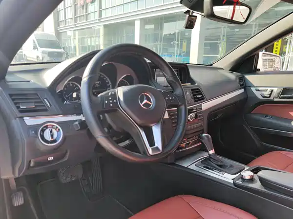 Mercedes-Benz E-Class 2012