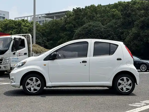 BYD F0 2018