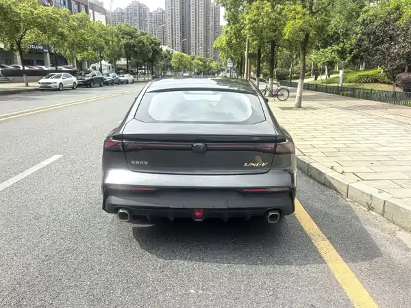 Changan UNI-V 2023