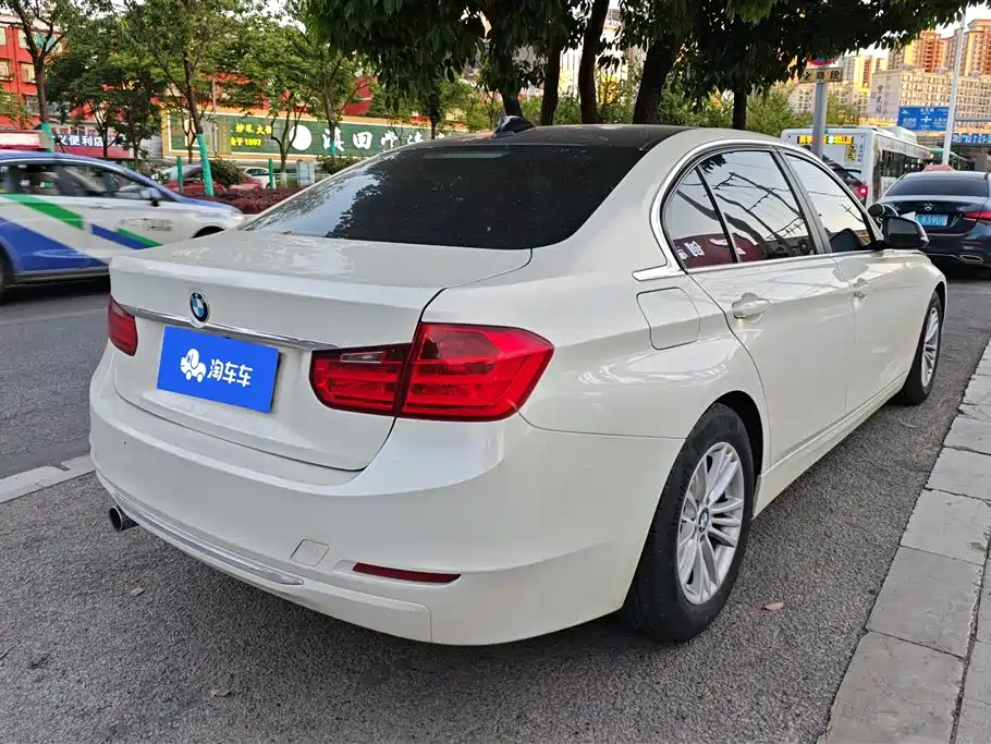 BMW 3 Series 2015 — фото 3