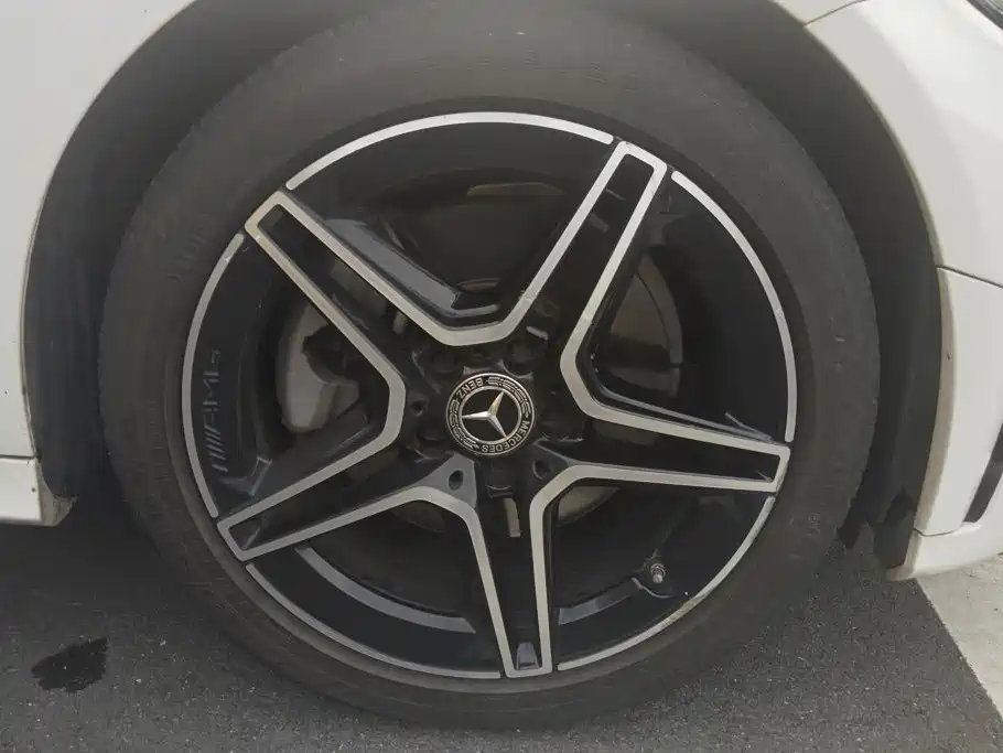 Mercedes-Benz C-Class 2021