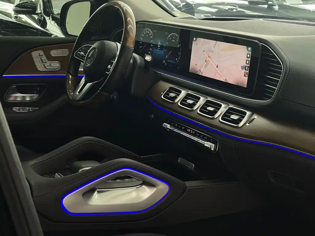 Mercedes-Benz GLS 2022 — фото 31