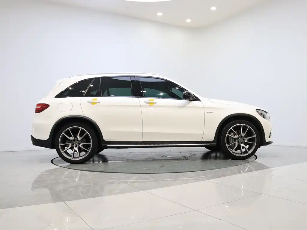 Mercedes-Benz GLC AMG 2018 — фото 8
