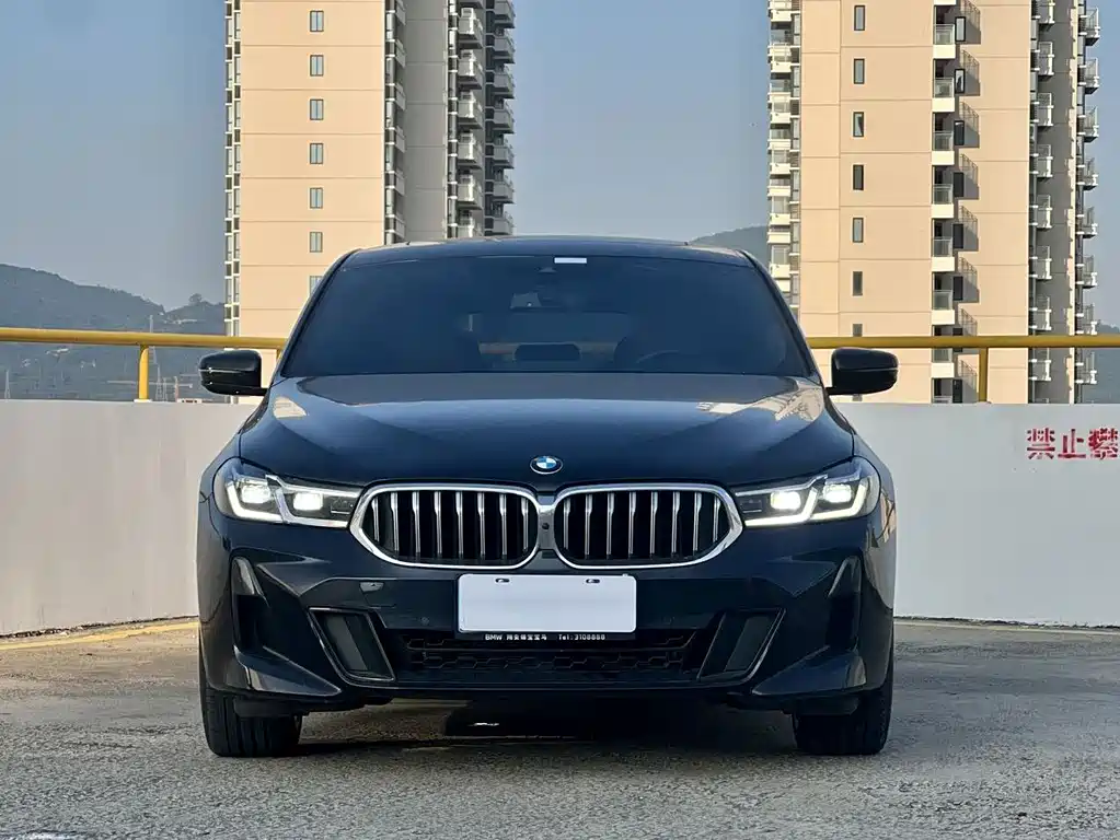 BMW 6 Series GT 2023 — фото 2