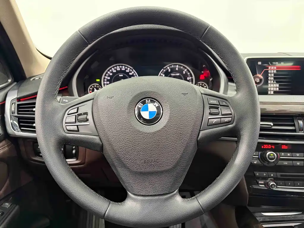BMW X5 2017 — фото 10
