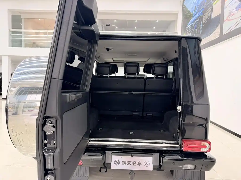 Mercedes-Benz G-Class 2017 — фото 15