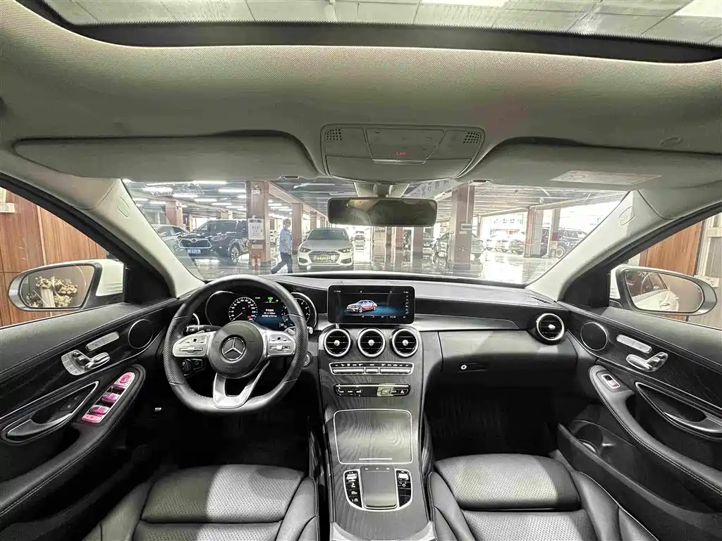 Mercedes-Benz C-Class 2020 — фото 14