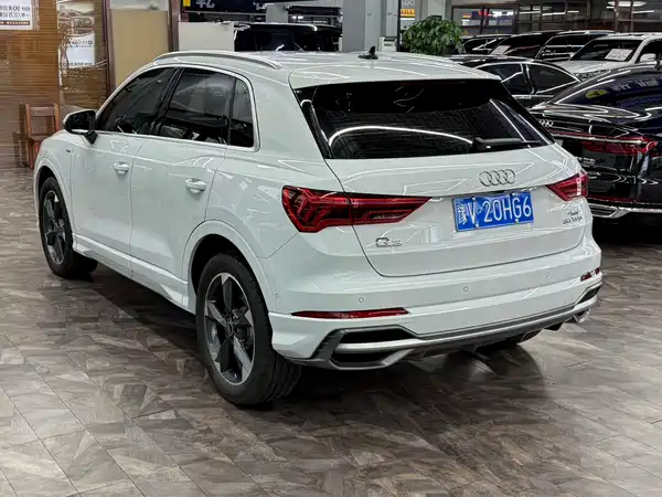 Audi Q3 2023