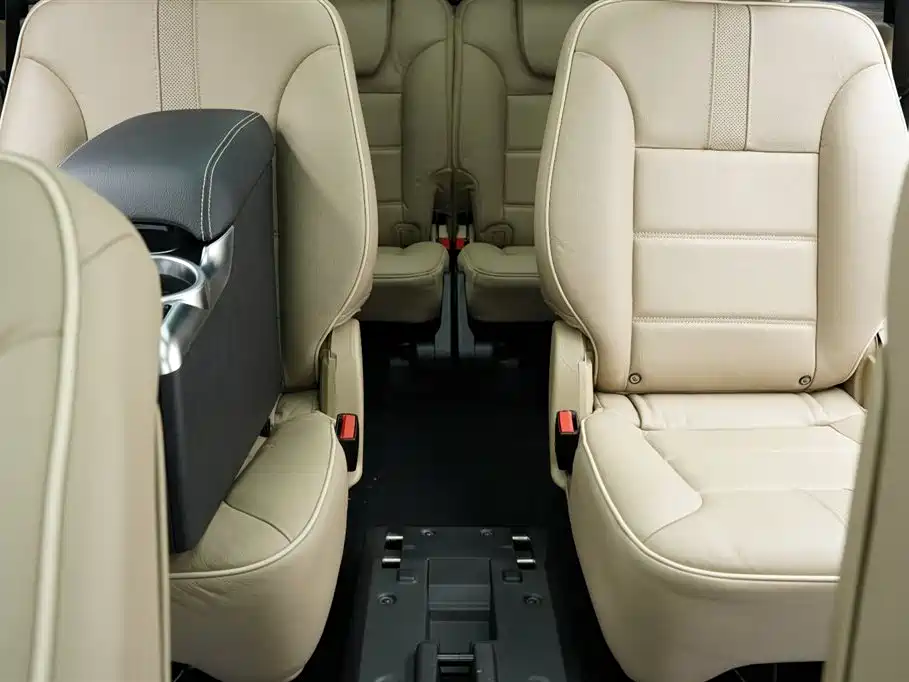 Mercedes-Benz R-Class 2015 — фото 23