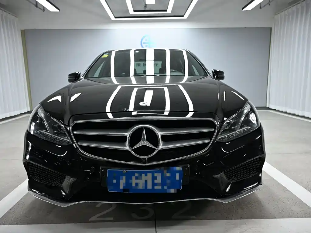 Mercedes-Benz E-Class 2014 — фото 1