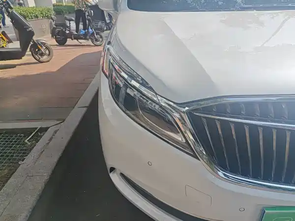 Buick GL8 2019