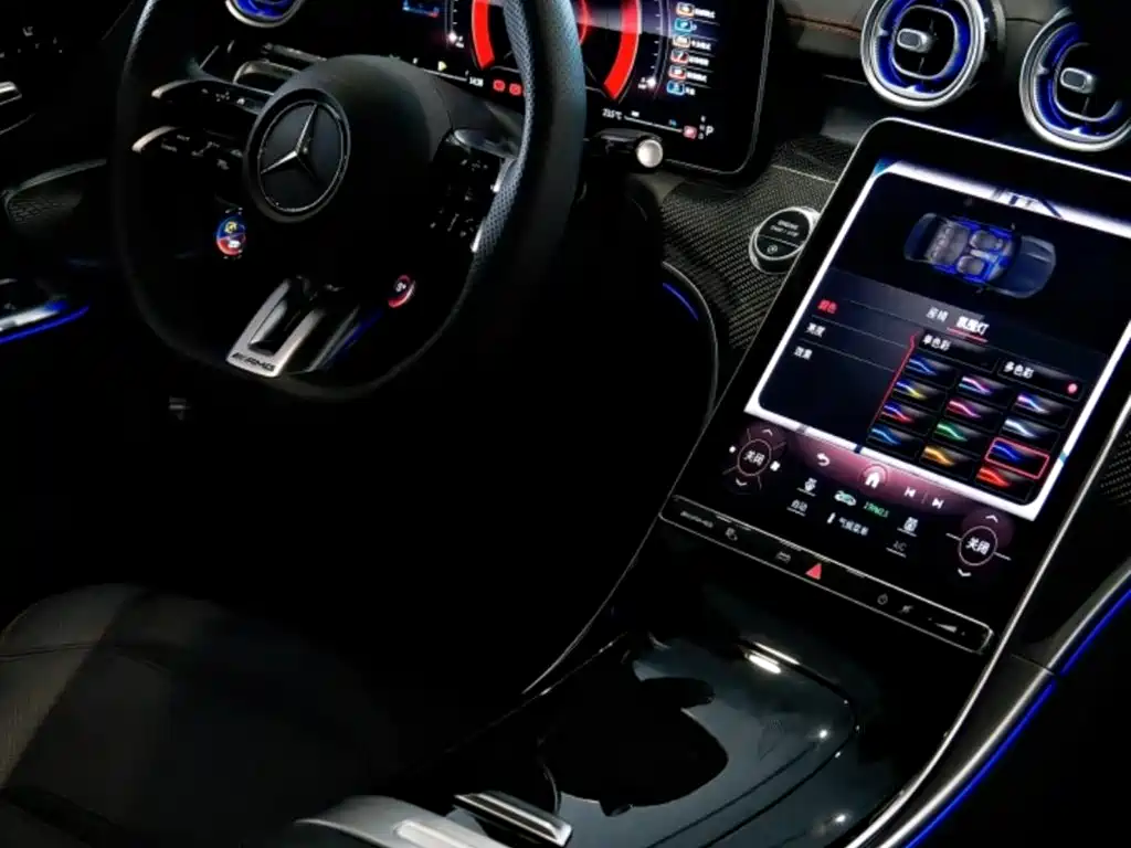 Mercedes-Benz C-Class AMG 2025 — фото 5
