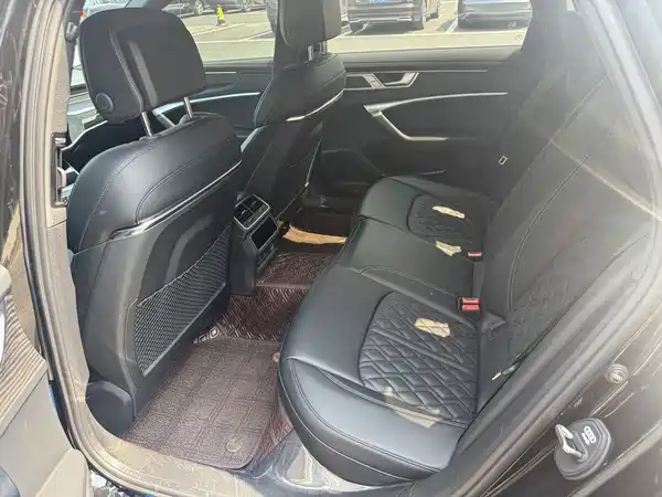 Audi A6L 2025