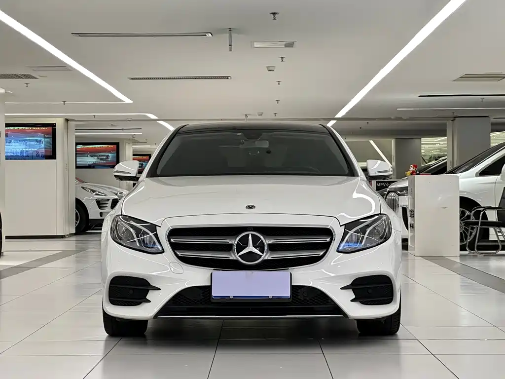 Mercedes-Benz E-Class 2018 — фото 2