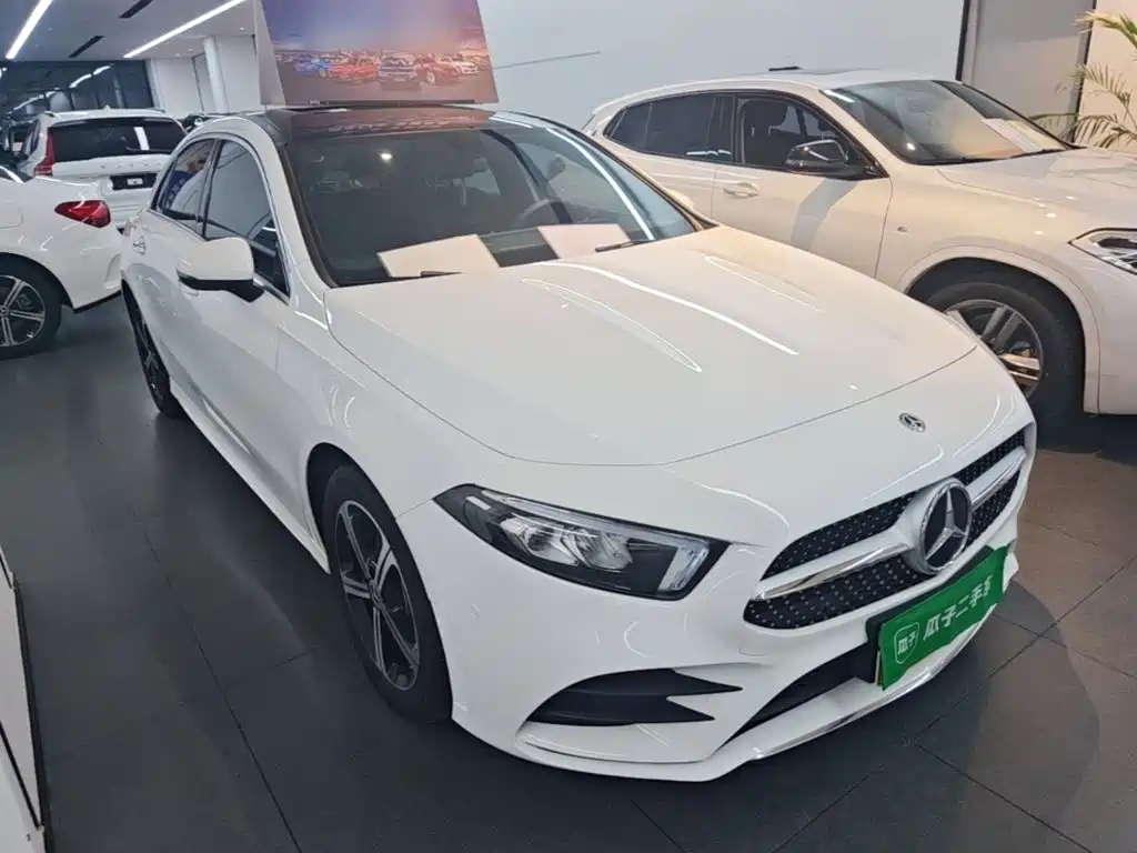 Mercedes-Benz A-Class 2023 — фото 4