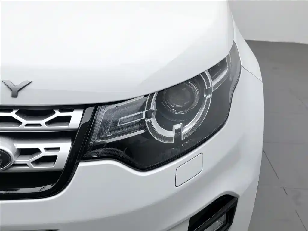 Land Rover Discovery Sport 2016 — фото 7