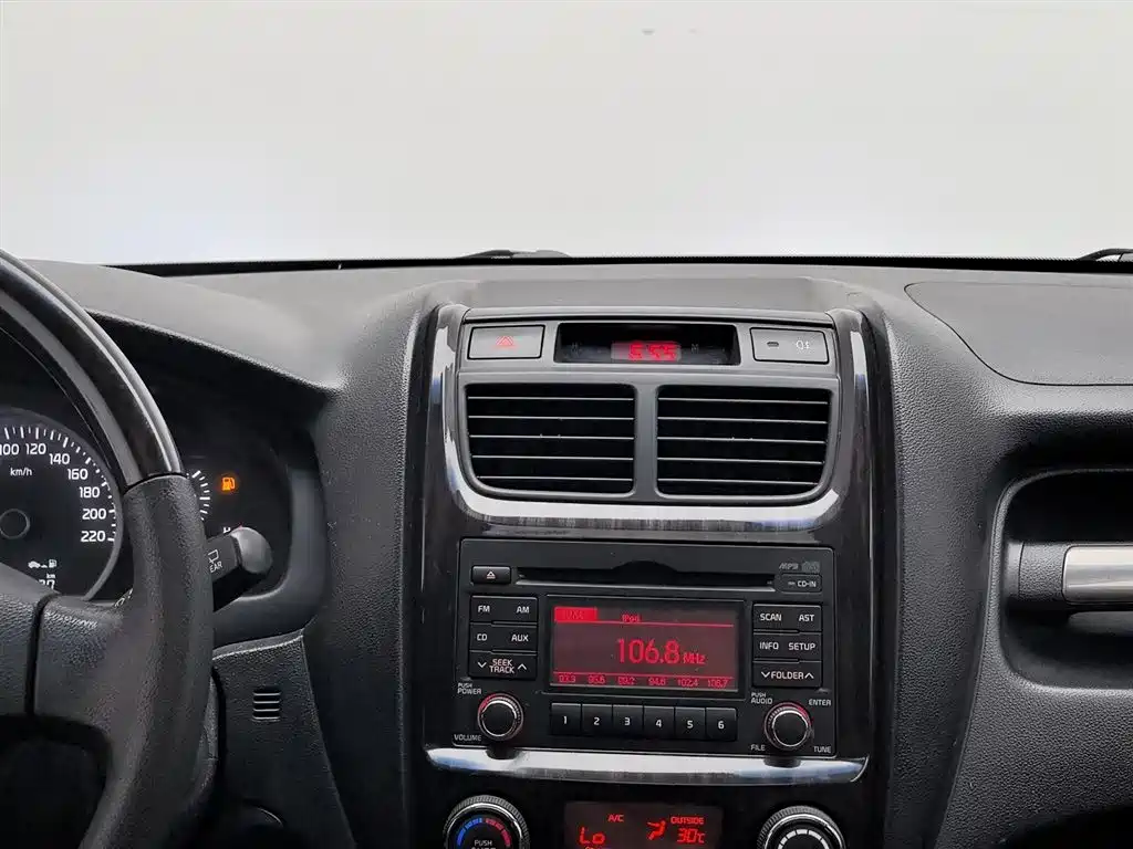 Kia Sportage 2013 — фото 12