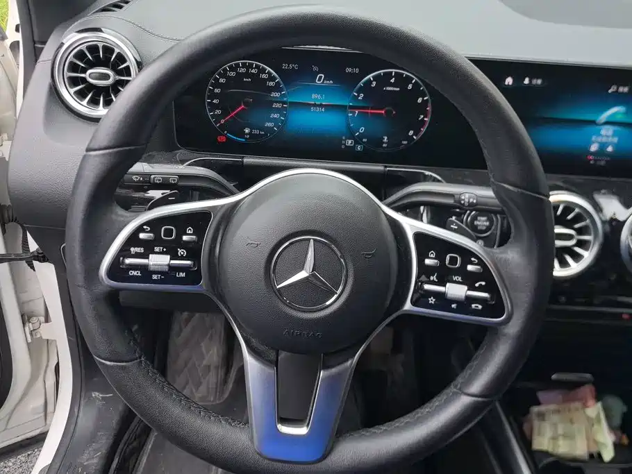 Mercedes-Benz GLA 2021 — фото 15