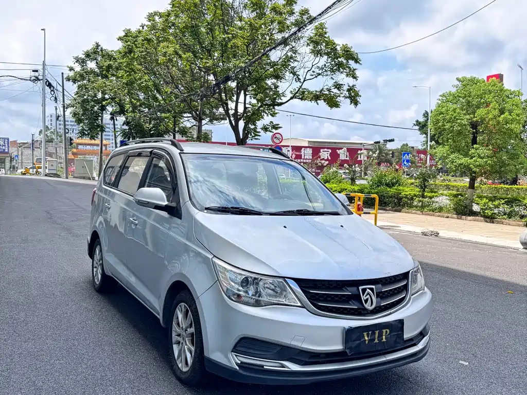 Baojun 730 2016