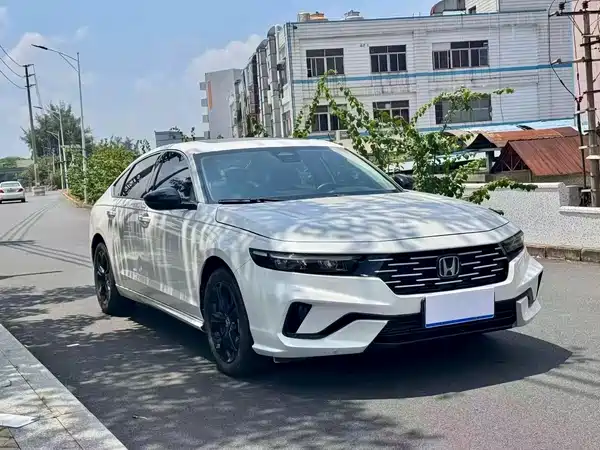 Honda Accord 2025