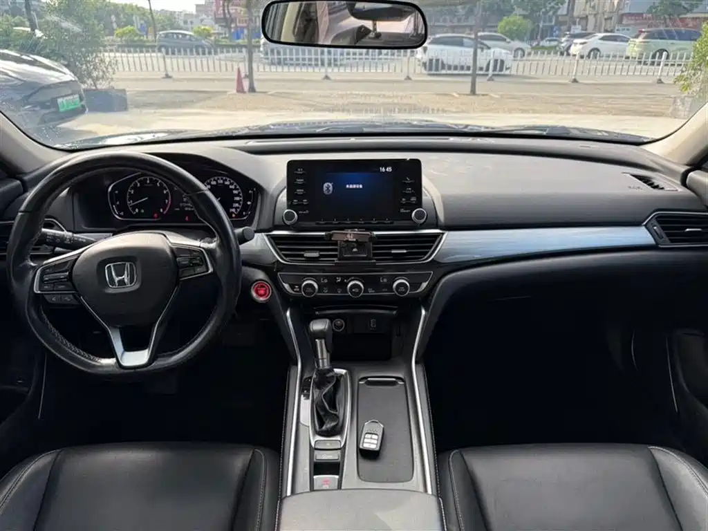 Honda Inspire 2020 — фото 6