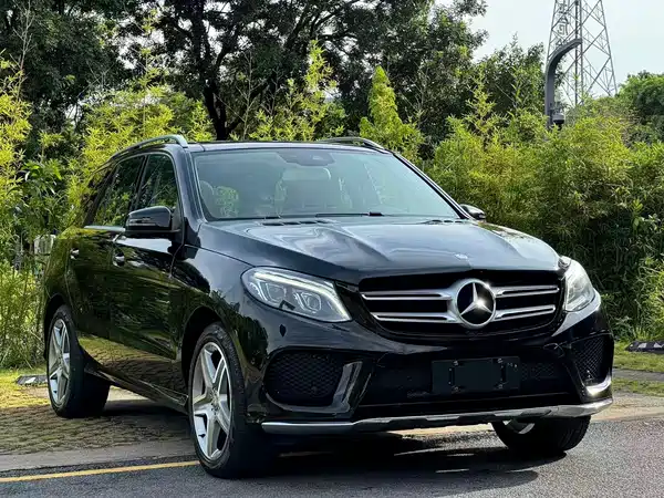 Mercedes-Benz GLE 2015
