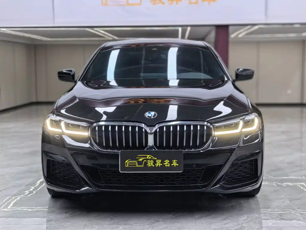 BMW 5 Series 2022