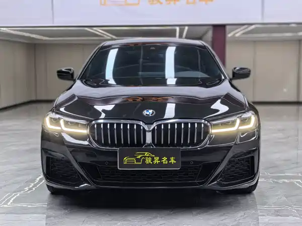 BMW 5 Series 2022