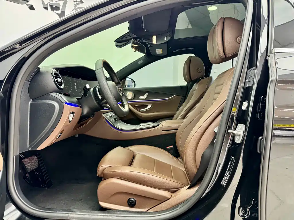 Mercedes-Benz E-Class 2022 — фото 5