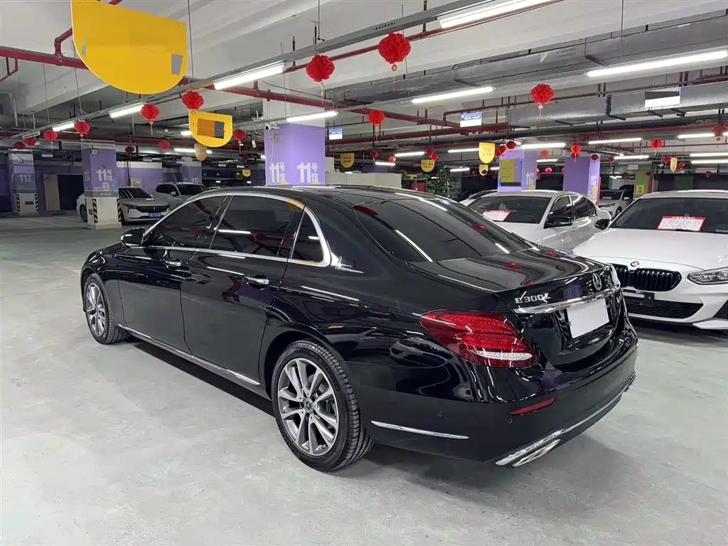 Mercedes-Benz E-Class 2019 — фото 4