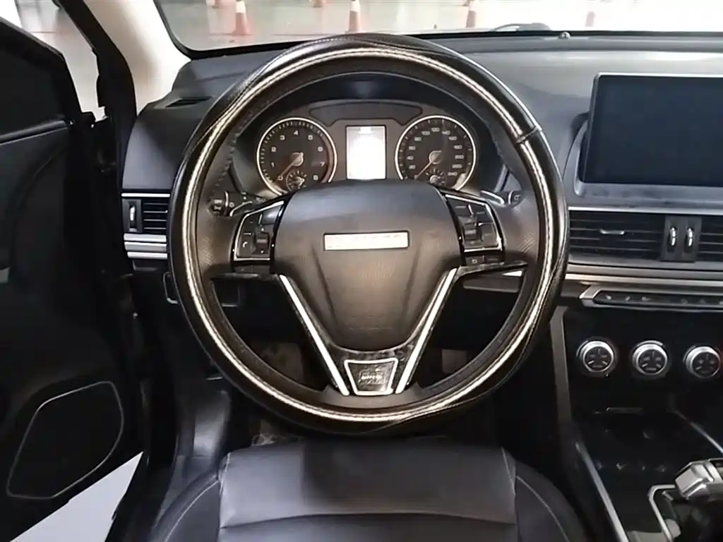 Haval H6 2021 — фото 11