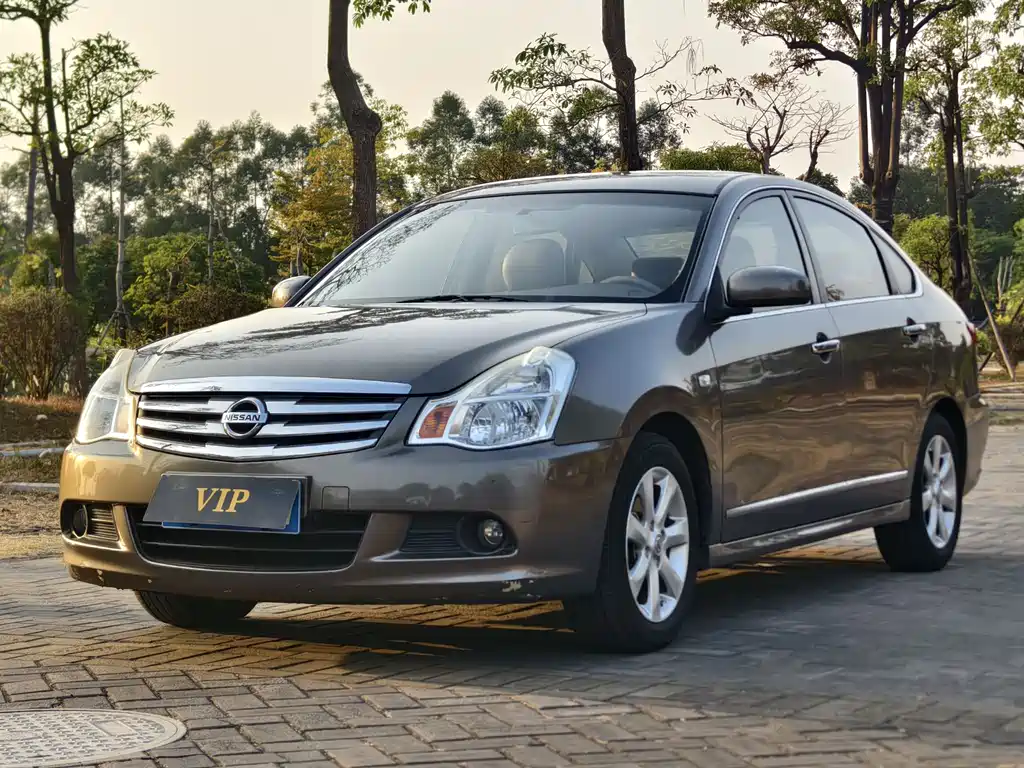Nissan Sylphy 2010 — фото 1