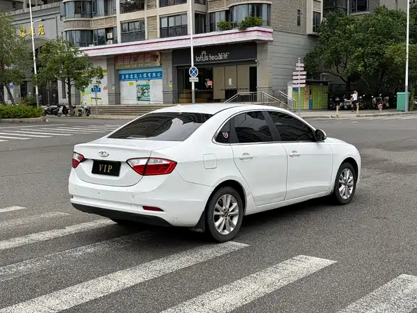 Chery Arrizo 7 2015