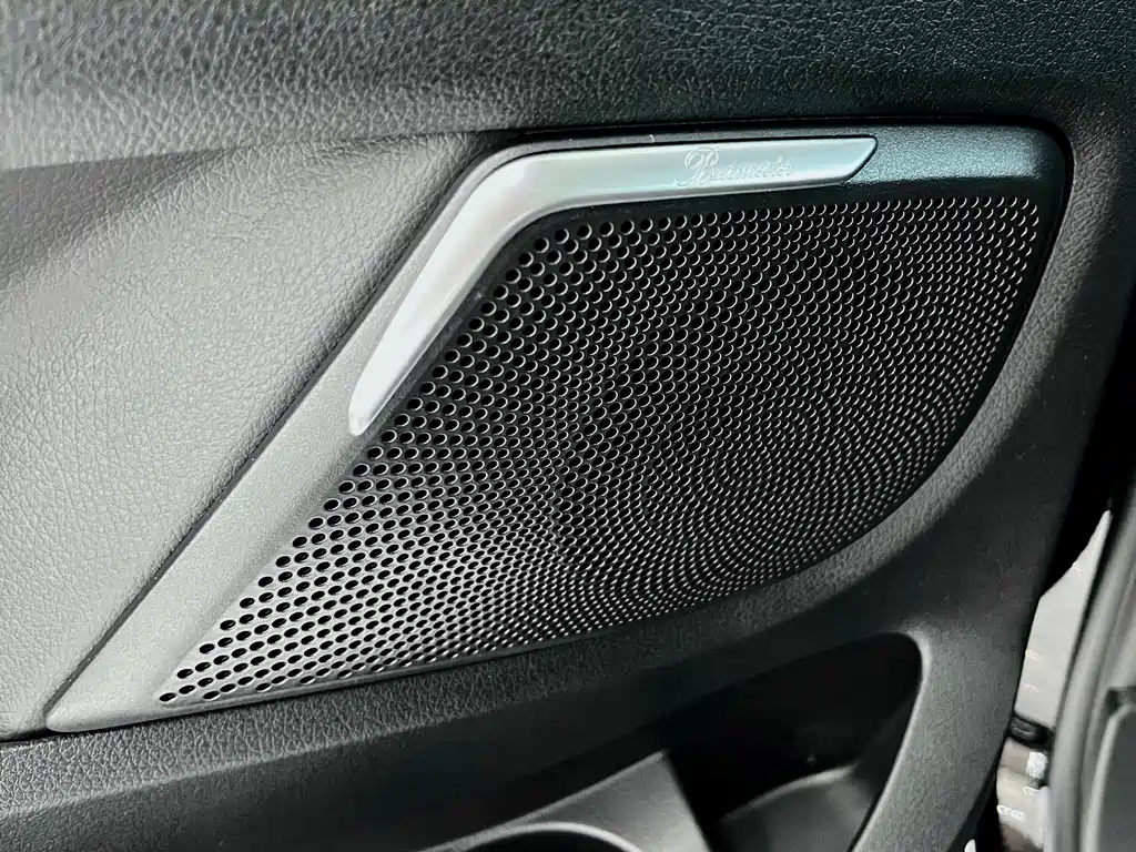 Mercedes-Benz V-Class 2025 — фото 24