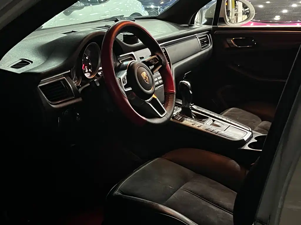 Porsche Macan 2016 — фото 3