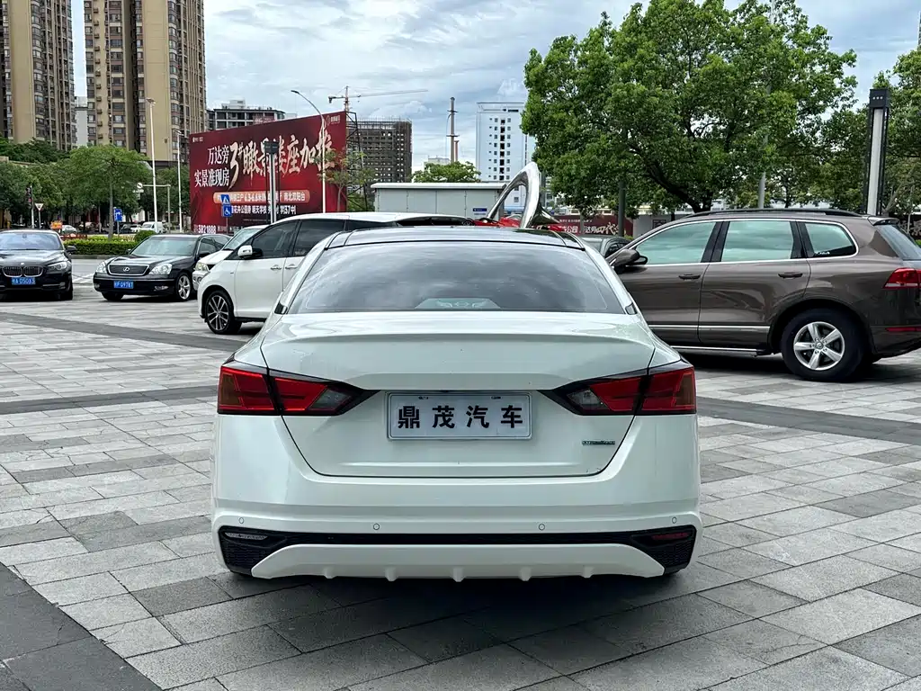 Nissan Teana 2020