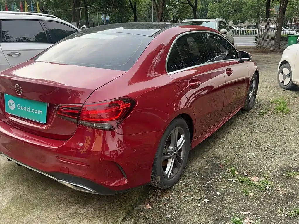 Mercedes-Benz A-Class 2020 — фото 9