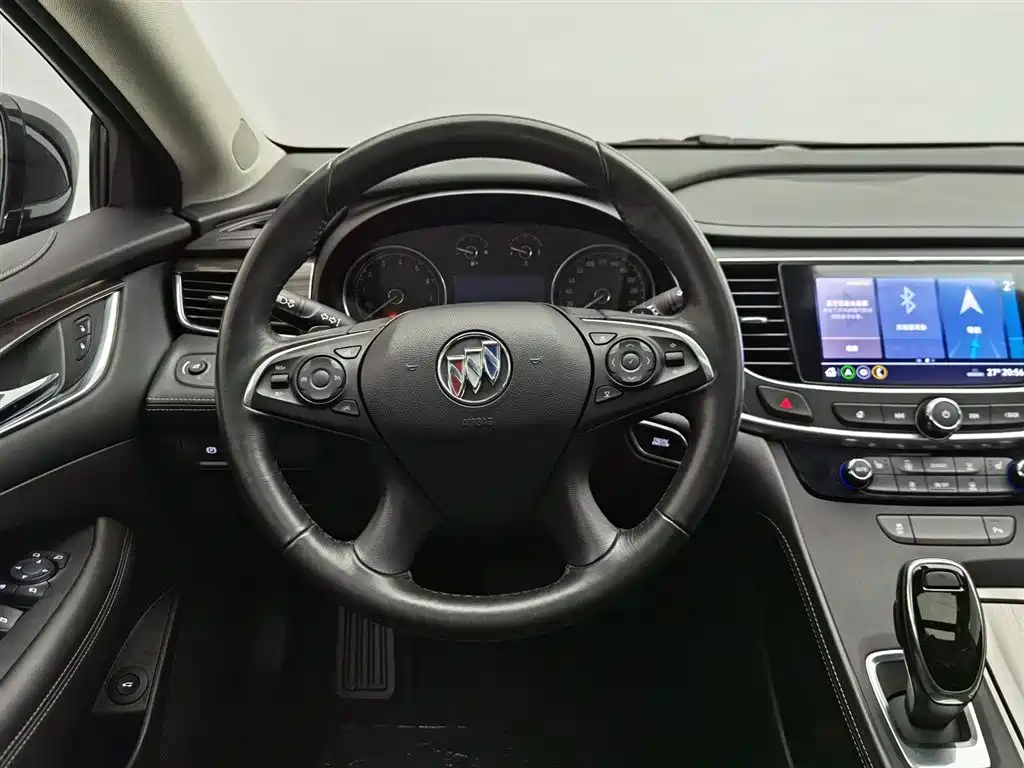 Buick LaCrosse 2022 — фото 11
