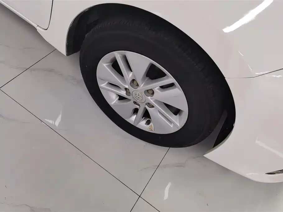 Toyota Corolla 2015