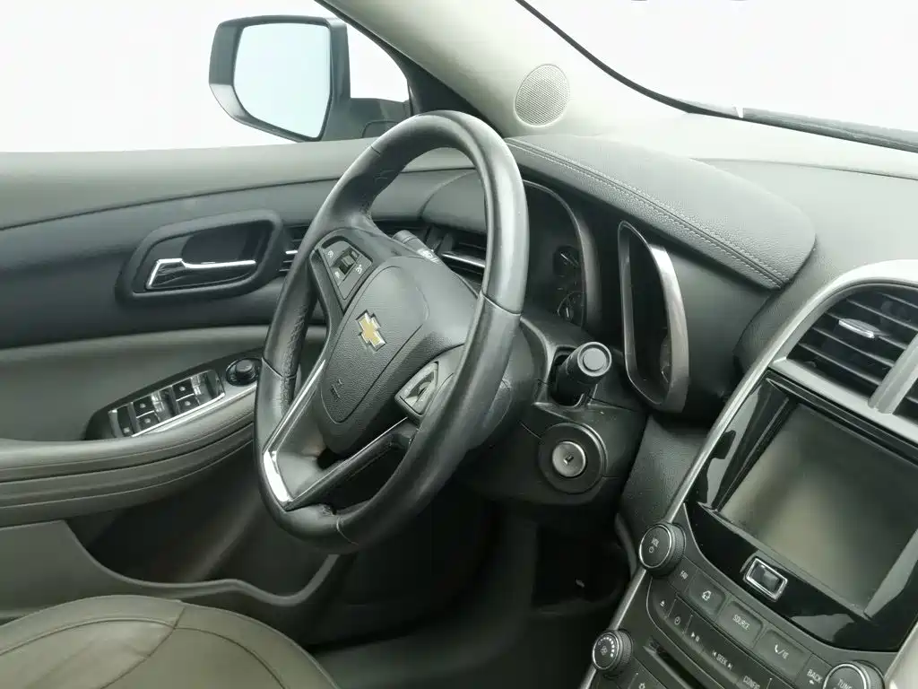 Chevrolet Malibu 2015 — фото 22