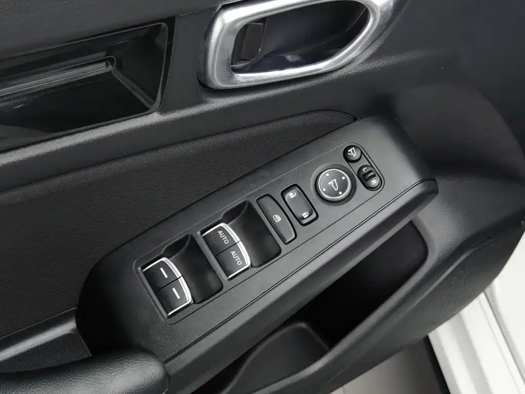 Honda Civic 2024 — фото 9
