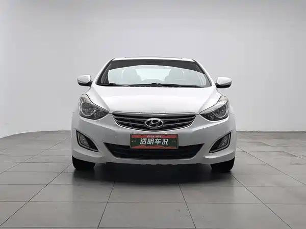 Hyundai Elantra Langdong 2014